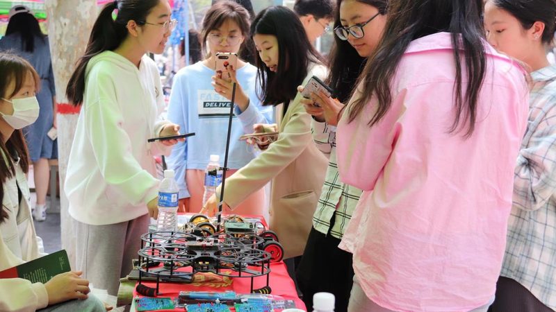 商业智能的兴起：数据驱动的决策时代